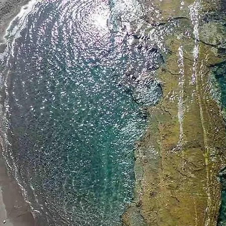 شقة Cydonia Gardens Maisonette With Shared Pool ليماسول