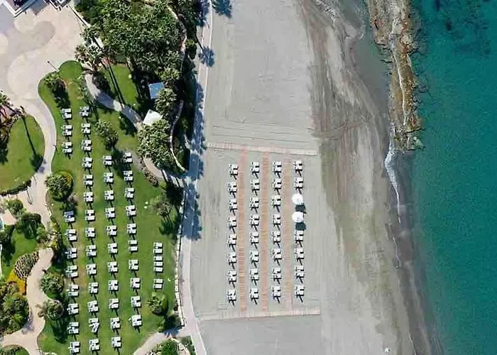 Cydonia Gardens Maisonette With Shared Pool アパート リマソール