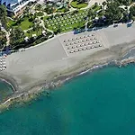 Apartamento Cydonia Gardens Maisonette With Shared Pool